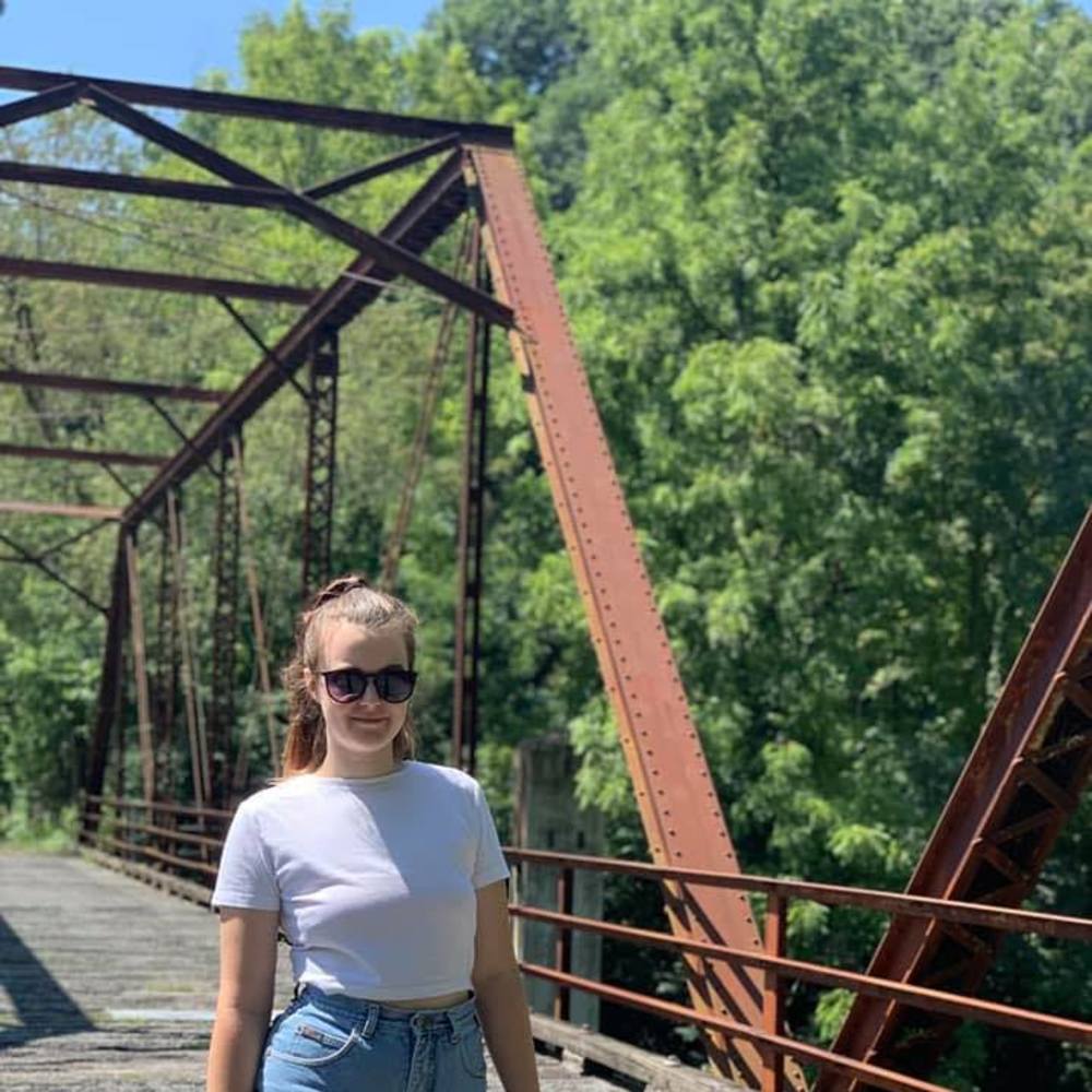 Meet your Posher, Alissa